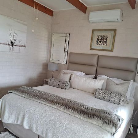 Milky Way Executive Suite Hermanus Kültér fotó