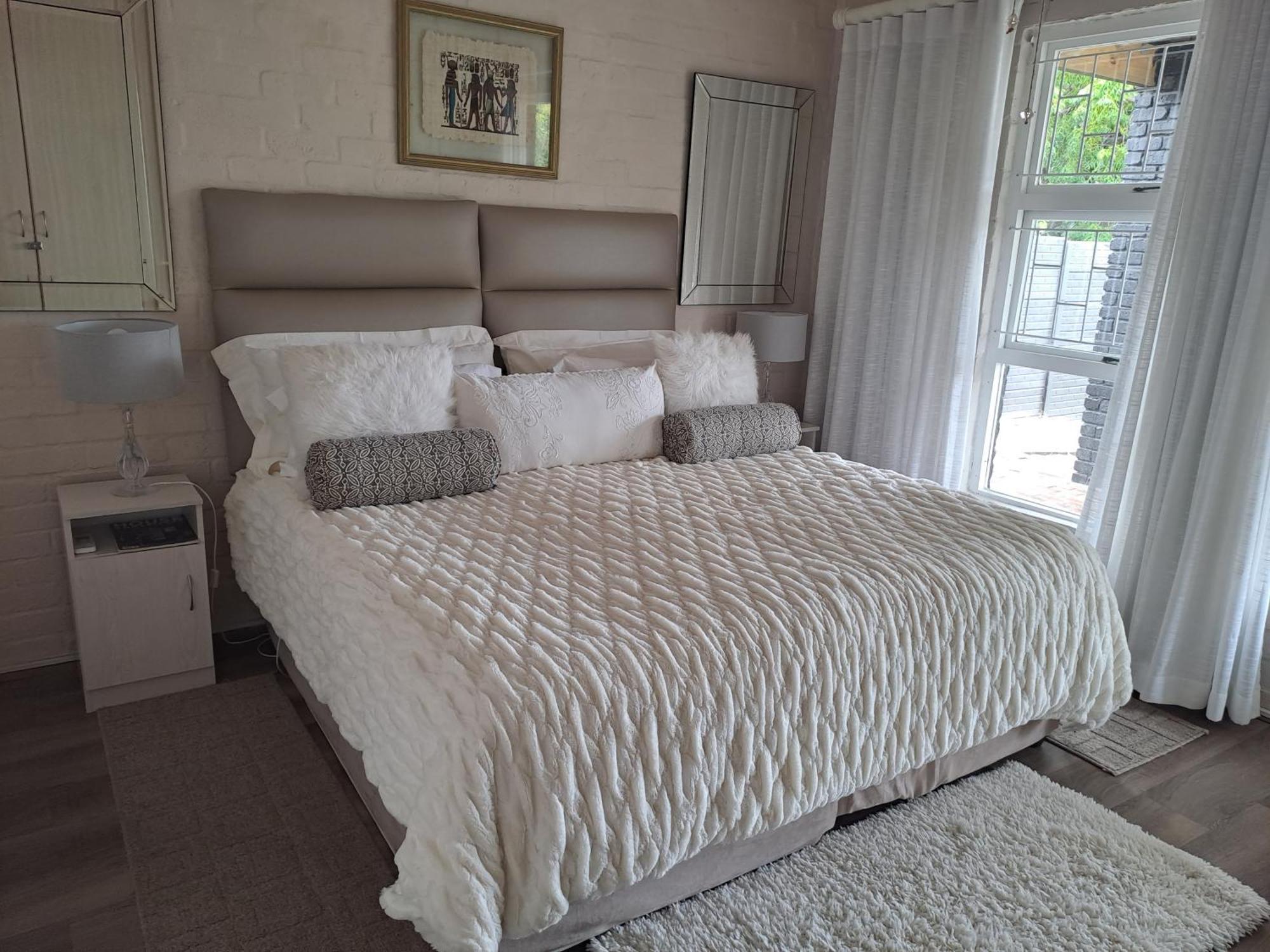 Milky Way Executive Suite Hermanus Kültér fotó